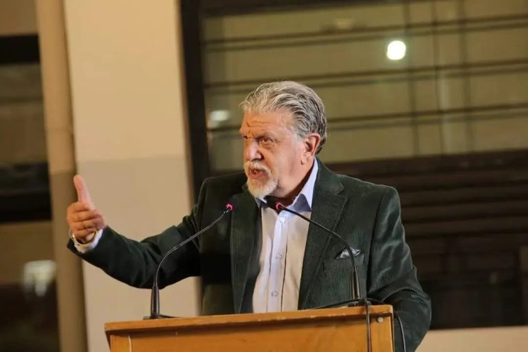 Η ανακοίνωση του Γιάννη Βούρου μετά την αποχώρηση του απο το Δημοτικό συμβούλιο