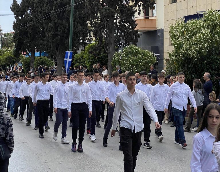Φωτογραφίες από την παρέλαση της 25η Μαρτίου