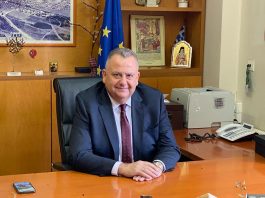 Μήνυμα του Δημάρχου Νέας Φιλαδέλφειας-Νέας Χαλκηδόνας, Γιάννη Τομπούλογλου, για την 52η επέτειο της εξέγερσης του Πολυτεχνείου