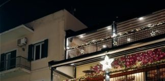 Aguila Νέας Φιλαδέλφειας – Η νέα χριστουγεννιάτικη διακόσμηση & το εντυπωσιακό rooftop που ξεχωρίζουν