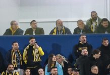 Δίπλα στην ΑΕΚ ο Γιάννης Τομπούλογλου στον αγώνα του Σαββάτου στην Τρίπολη