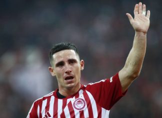 ΑΕΚ- Ολυμπιακός: Πειθαρχική δίωξη στον Ποντένσε για το περιστατικό στο ντέρμπι – Δεν αναγράφτηκε καν στο φύλλο αγώνα