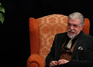 Γιάννης Βούρος στο Parapolitika: “Είχα τεράστια ανασφάλεια σαν αρσενικό” – Γιαυτό έκανε τη στροφή από το ΠΑΣΟΚ στη Νέα Δημοκρατία (Βίντεο)