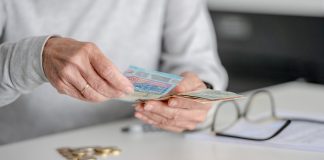 Συντάξεις Μαρτίου 2026: Πίστωση νωρίτερα λόγω Καθαράς Δευτέρας – Δείτε τις ημερομηνίες