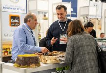 Χαλβάς Μαραθώνα: Η παράδοση της οικογένειας Χατζηγαβριήλ κάθε πρώτη Κυριακή του Μήνα στο Άλσος Νέας Φιλαδέλφειας