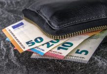 Κατώτατος μισθός 2027: Προς τα 950 ευρώ – Ποιοι εργαζόμενοι κερδίζουν 10% από τις τριετίες Κατώτατος μισθός 2027: Προς τα 950 ευρώ – Ποιοι εργαζόμενοι κερδίζουν 10% από τις τριετίες