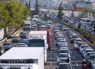 Κίνηση ΤΩΡΑ στη Νέα Χαλκηδόνα: Στο «κόκκινο» ο Κηφισός – Χωρίς ταξί η χώρα