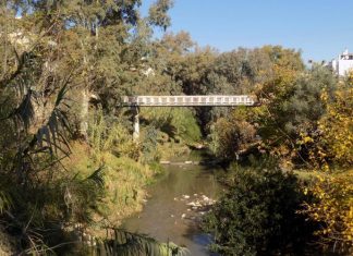 Περιοδεία του ΚΚΕ στους Απομάχους Νέας Φιλαδέλφειας με τον Γιάννη Πρωτούλη