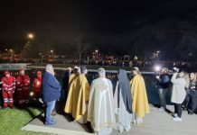 Επιτάφιος Θρήνος στη Νέα Φιλαδέλφεια: Δείτε φωτογραφίες από τη συγκινητική συνάντηση Επιταφίων