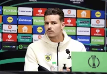 ΑΕΚ – Ράγιο Βαγιεκάνο: Το σχόλιο του Ρέλβας για το πέναλτι στο πρώτο ματς