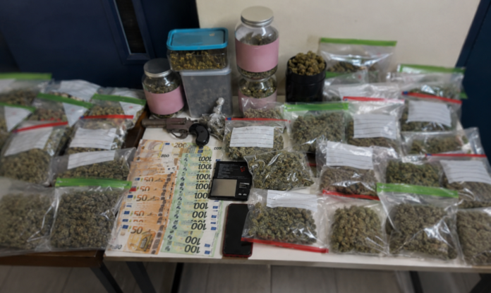 Νέα Χαλκηδόνα: Πάνω από 6 Κιλά Κάνναβης σε Συνεργείο Αυτοκινήτων – Δύο Συλλήψεις