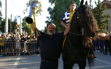 ΑΕΚ: Εικόνες από το λαμπρό φινάλε της περιοδείας του τροπαίου στη Νέα Φιλαδέλφεια ΑΕΚ: Εικόνες από το λαμπρό φινάλε της περιοδείας του τροπαίου στη Νέα Φιλαδέλφεια