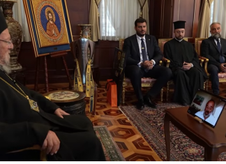ΑΕΚ: Το τρόπαιο του πρωταθλήματος έφτασε στο Φανάρι – Η συγκινητική συνομιλία Ηλιόπουλου με τον Πατριάρχη Βαρθολομαίο ΑΕΚ: Το τρόπαιο του πρωταθλήματος έφτασε στο Φανάρι – Η συγκινητική συνομιλία Ηλιόπουλου με τον Πατριάρχη Βαρθολομαίο