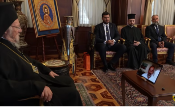 ΑΕΚ: Το τρόπαιο του πρωταθλήματος έφτασε στο Φανάρι – Η συγκινητική συνομιλία Ηλιόπουλου με τον Πατριάρχη Βαρθολομαίο ΑΕΚ: Το τρόπαιο του πρωταθλήματος έφτασε στο Φανάρι – Η συγκινητική συνομιλία Ηλιόπουλου με τον Πατριάρχη Βαρθολομαίο