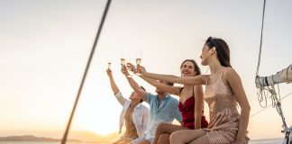 Οι πιο όμορφες καλοκαιρινές ημέρες ξεκινούν στη θάλασσα: Γιατί να επιλέξετε μονοήμερη κρουαζιέρα στην Αθήνα Οι πιο όμορφες καλοκαιρινές ημέρες ξεκινούν στη θάλασσα: Γιατί να επιλέξετε μονοήμερη κρουαζιέρα στην Αθήνα