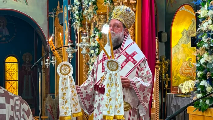 Νέα Φιλαδέλφεια: Με λαμπρότητα η εορτή του Αγίου Κοσμά του Αιτωλού – Δείτε εικόνες
